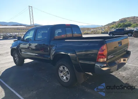 2006 Toyota Tacoma Prerunner V6 z USA, uszkodzony, nr VIN 3TMJU62N46M012260